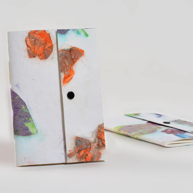 Button Notebook - Flying Object - Image 6