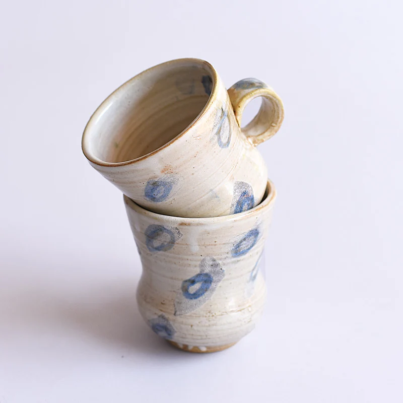 Coffee mug M cream loops - Image 2