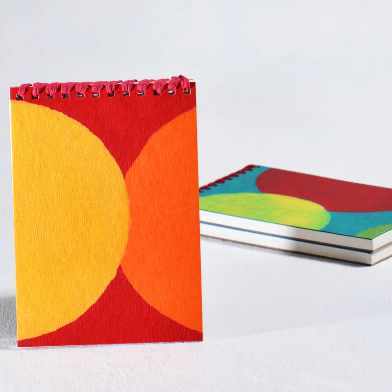 Round Smile Medium Notepad with Strings - Image 3