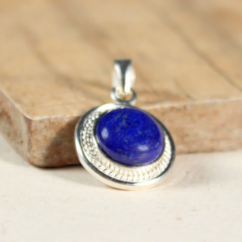 Gemstone Oval Pendant - Image 3