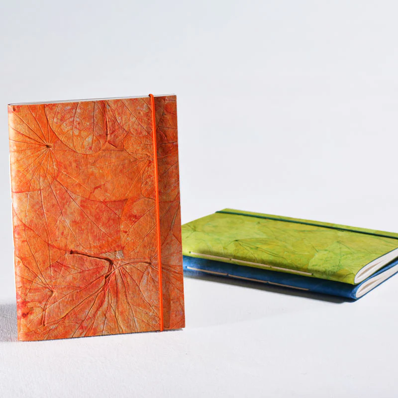 Lotus Pond Big Notebook with Elastic Closure - Image 3