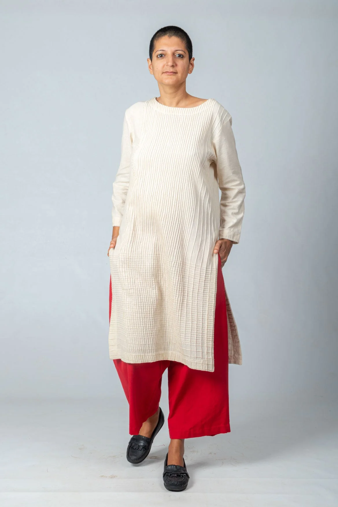Set of 2- Natural Khadi Pintuck Kurta & Red Trousers