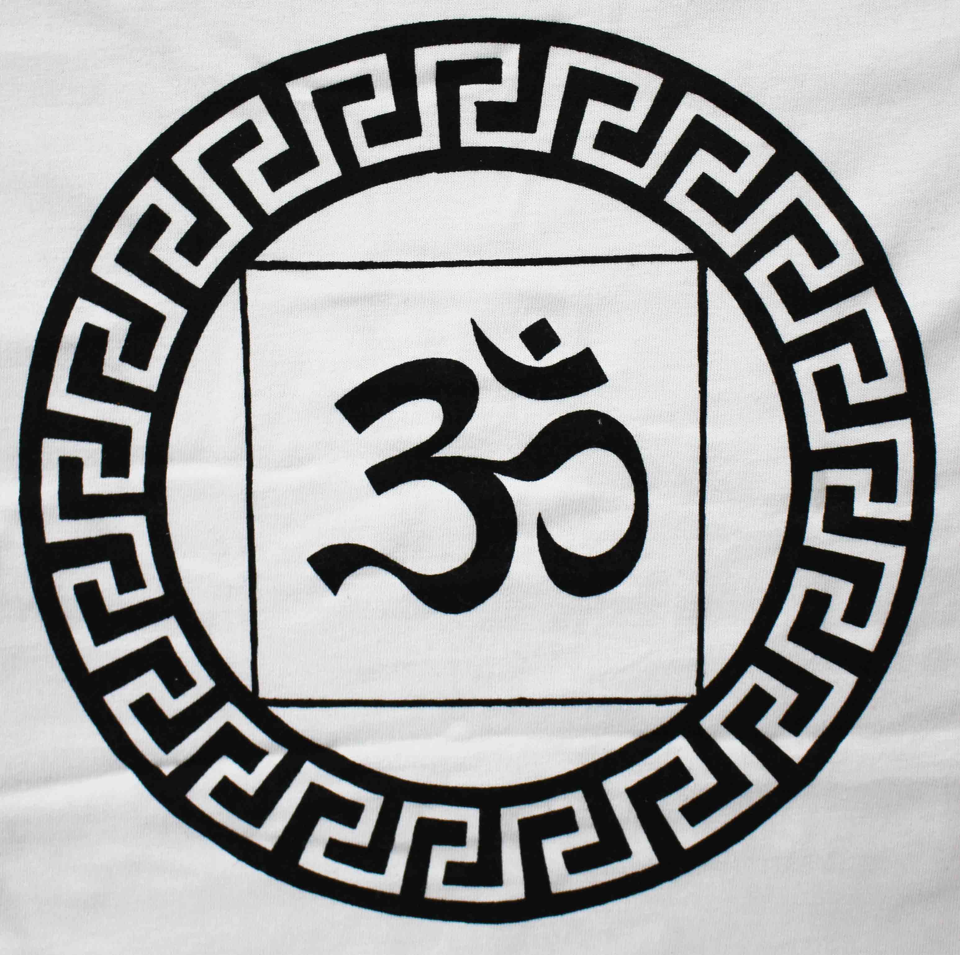 OM Print T-Shirt - Image 4