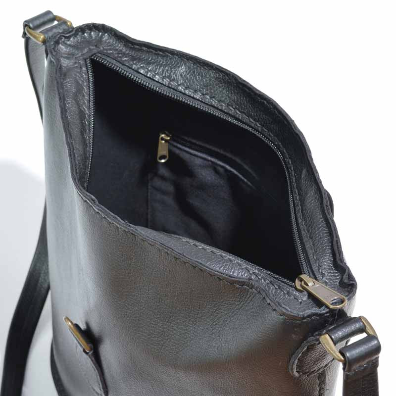 Priya Leather Shoulder Bag - Image 3