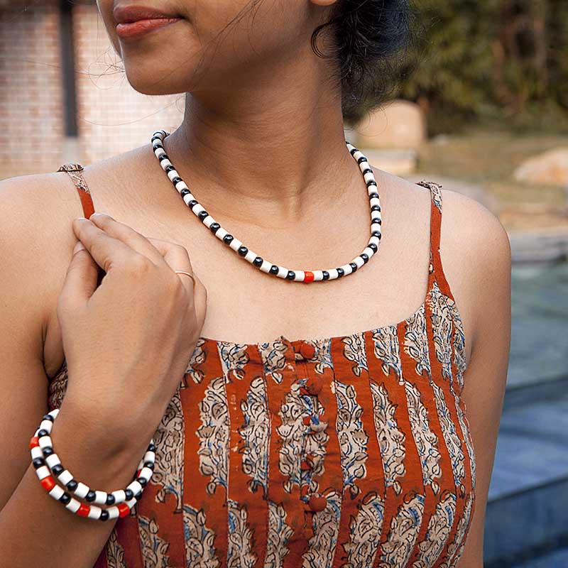 Probiotics Ceramic Well-being Therapeutic Necklace - Image 3