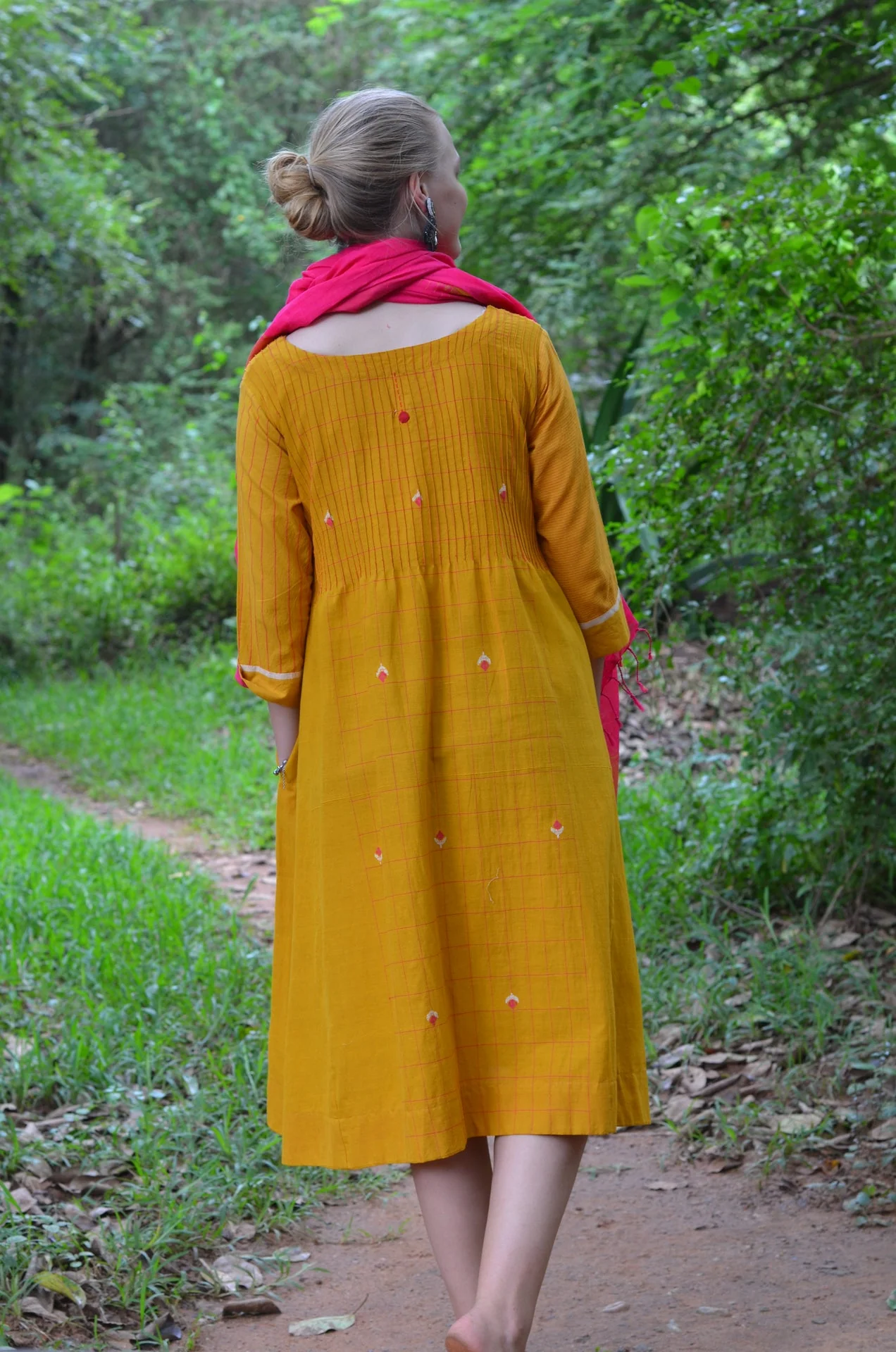 Set of 2- Mustard Pinktuck Jamdani Dress with Pink scarf - Image 2