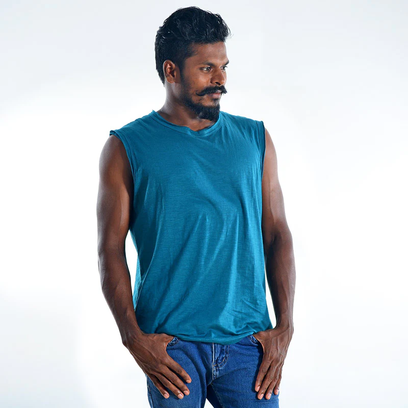 Tony Sleeveless Organic Cotton T-shirt - Image 10