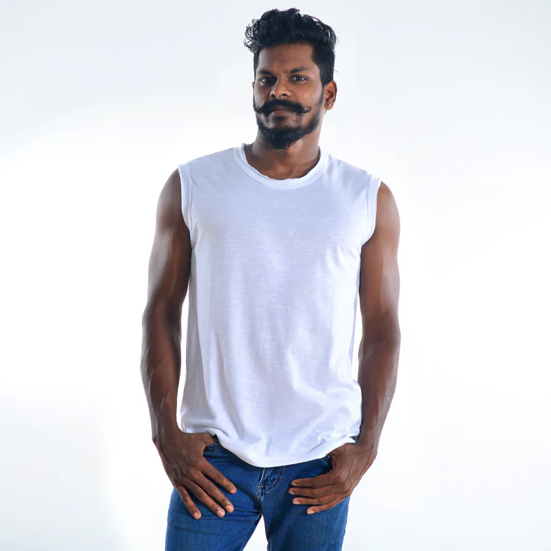 Tony Sleeveless Organic Cotton T-shirt - Image 17