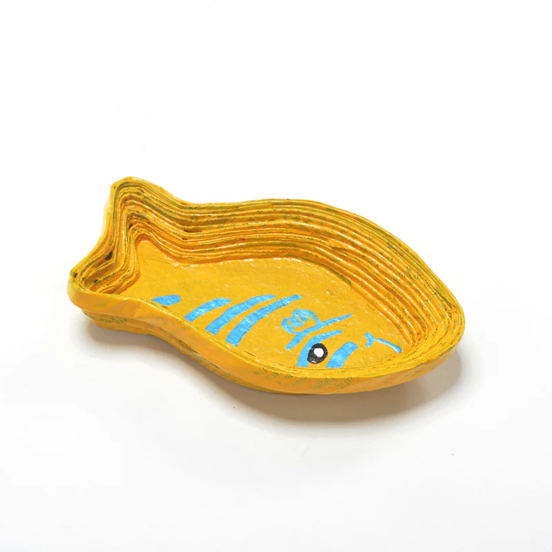Upcycled Coiled Newspaper Fish Trays - Image 2